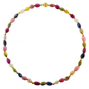 Κολιέ με χρυσά στοιχεία K18 και πολύχρωμα ζαφείρια - M122311